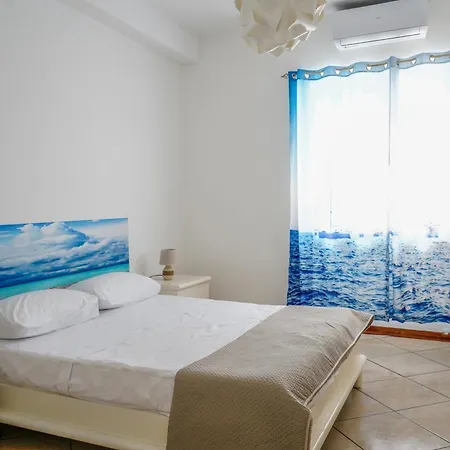 Apartment Mariro Racale